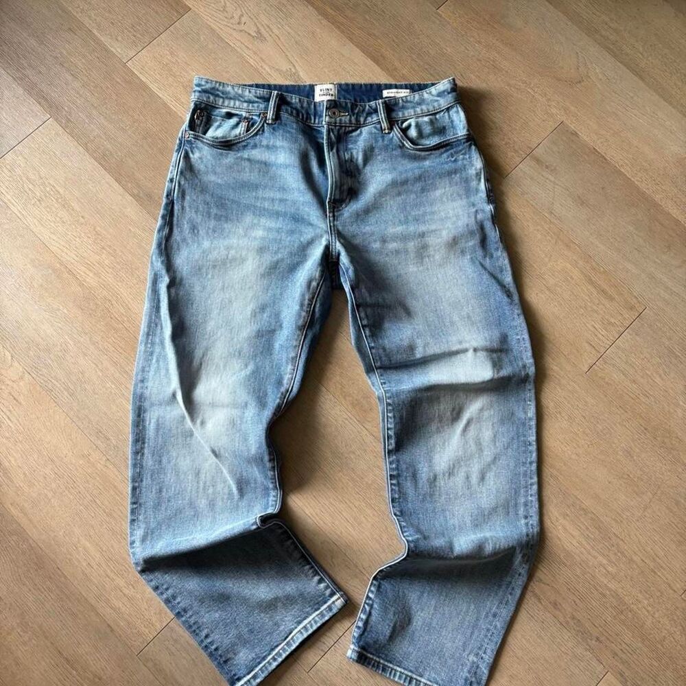 Flint-and-tinder Men's Blue Jeans